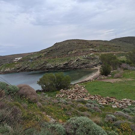Villa Niloya Kythnos เลาตรา ภายนอก รูปภาพ