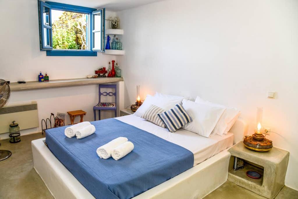 Villa Niloya Kythnos เลาตรา ภายนอก รูปภาพ