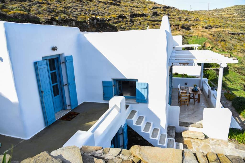 Villa Niloya Kythnos เลาตรา ภายนอก รูปภาพ
