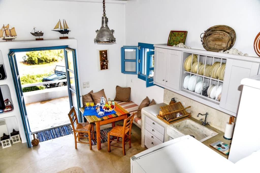 Villa Niloya Kythnos เลาตรา ภายนอก รูปภาพ