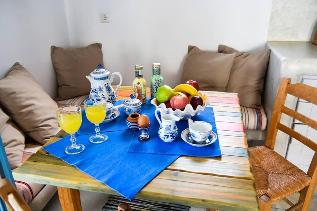 Villa Niloya Kythnos เลาตรา ภายนอก รูปภาพ